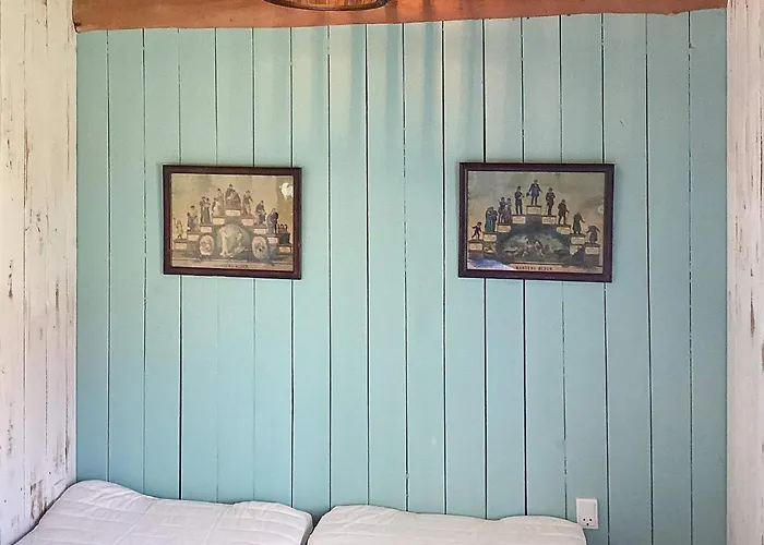 6 Person In Hovborg-by Traum * Hovborg